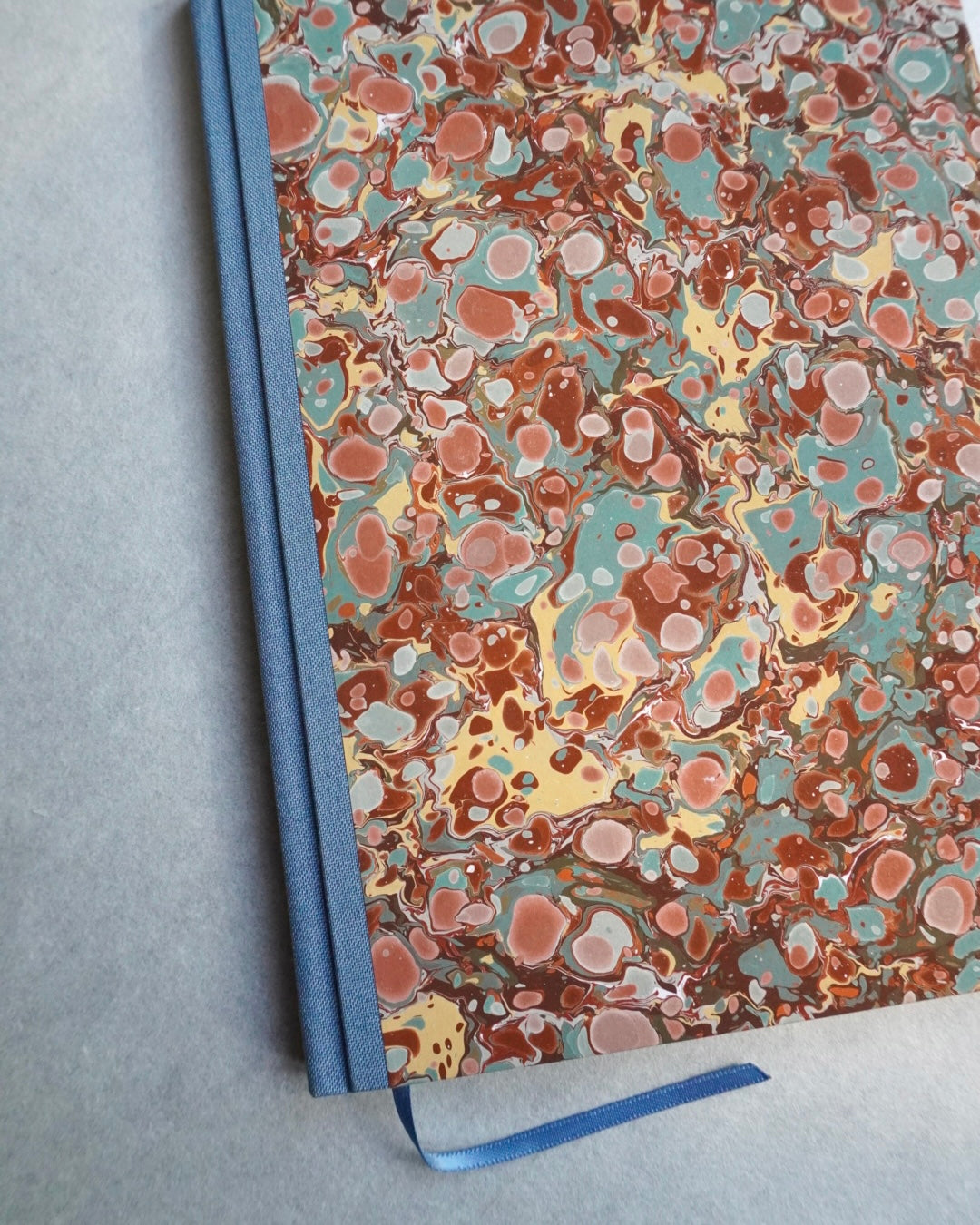 MARBLED | ruled notebooks | machine sewn | A5