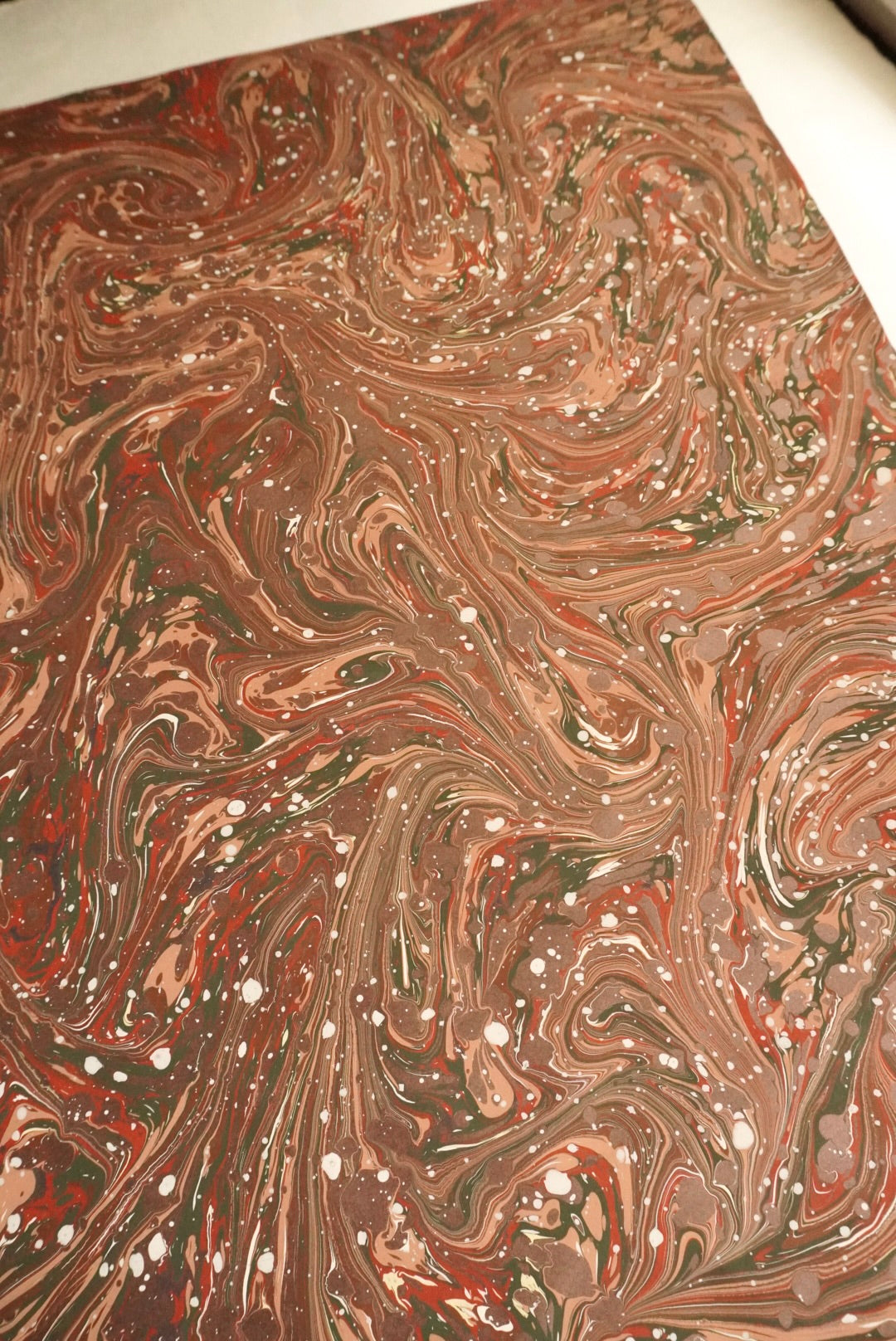 ORIGINAL MARBLED PAPERS | Svartbrun