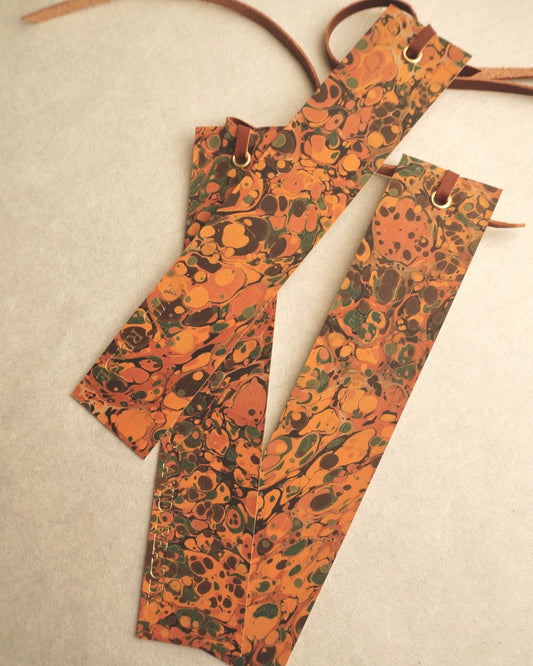BOOKMARK | marbled leather