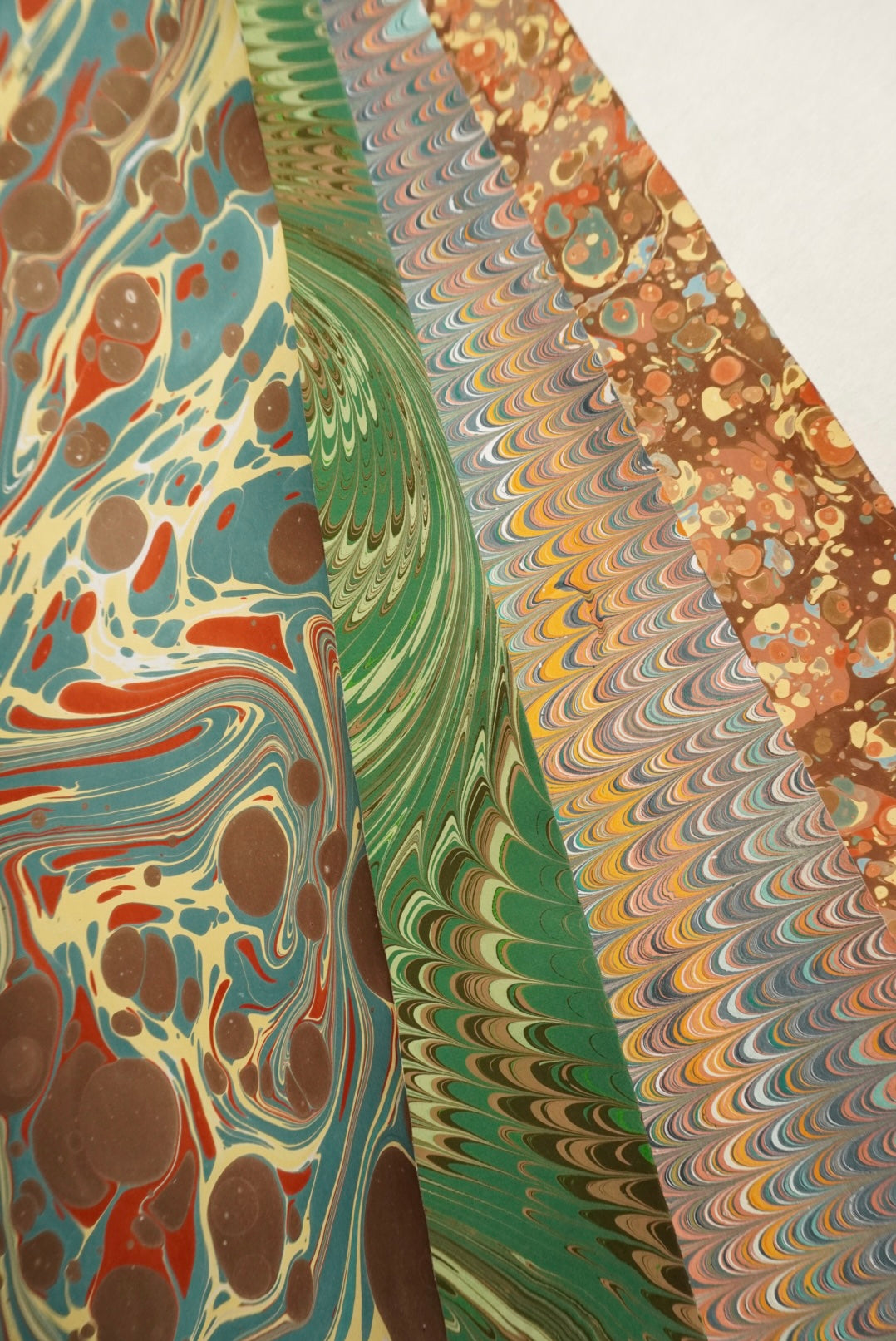 ORIGINAL MARBLED PAPERS | Svartbrun